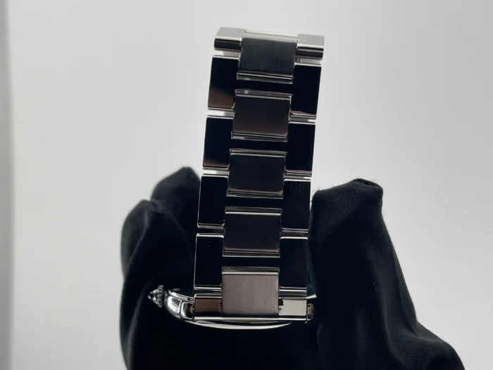 Cartier Ronde Solo Silver Dial on Bracelet Ref. W6701005 - Image 5