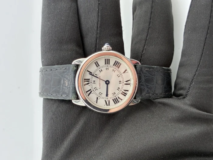 Cartier Ronde Solo de Cartier White Roman Numerals Dial on Black Leather Strap Ref. W6700155 with Papers 2017 - Image 3