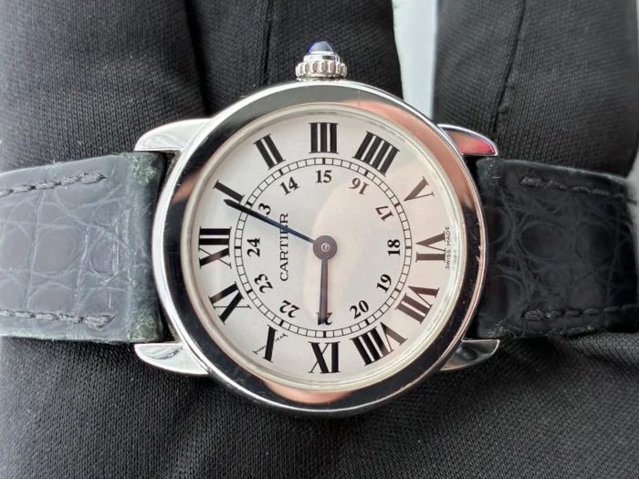 Cartier Ronde Solo de Cartier White Roman Numerals Dial on Black Leather Strap Ref. W6700155 with Papers 2017 - Image 2