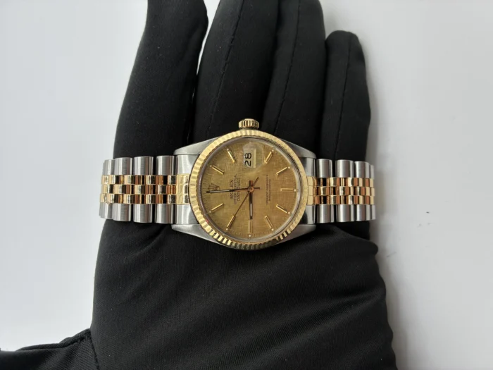 Rolex Datejust Champagne stick Dial on Jubilee Ref. 16013 - Image 2