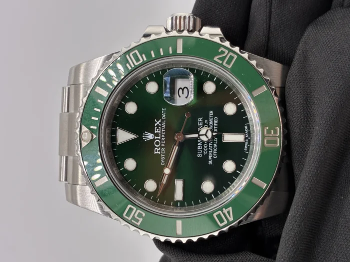 Rolex Submariner Green Dial on Oyster Ref. 116610LV with Card (New Style White) 2014 - Image 3