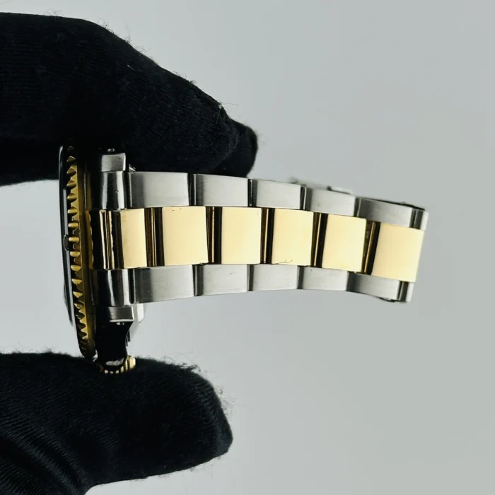 Rolex Submariner Black Dial on Oyster Bracelet Ref. M16613LN with Papers 1989 - Image 5