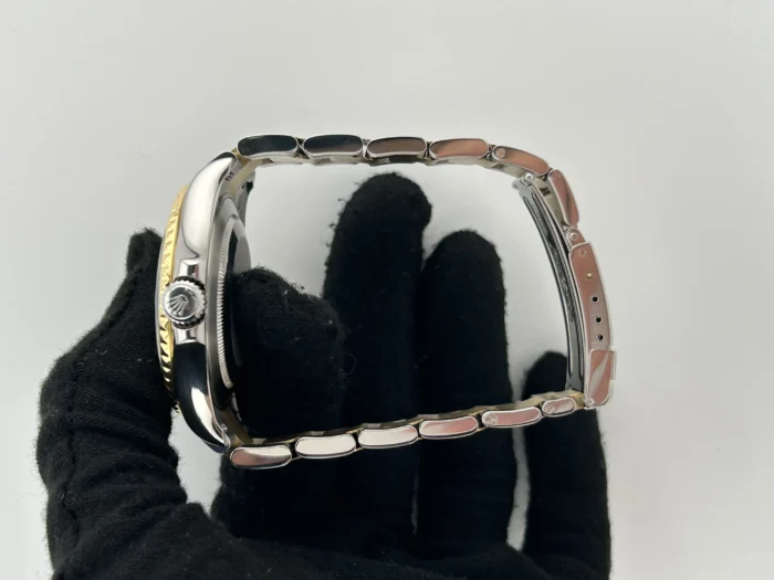 Rolex Yacht-Master Silver Dial on 2Tone Oyster Bracelet Ref. 16623 - Image 6
